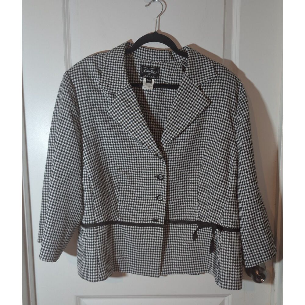 Sweet Suit Women Black and White 24W Blazer